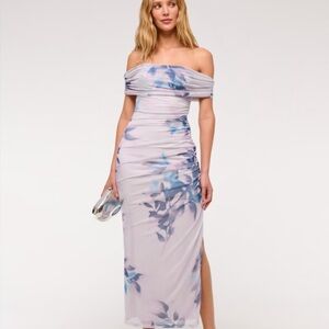 Abercrombie & Fitch Pink Ruched Off-Shoulder Dress